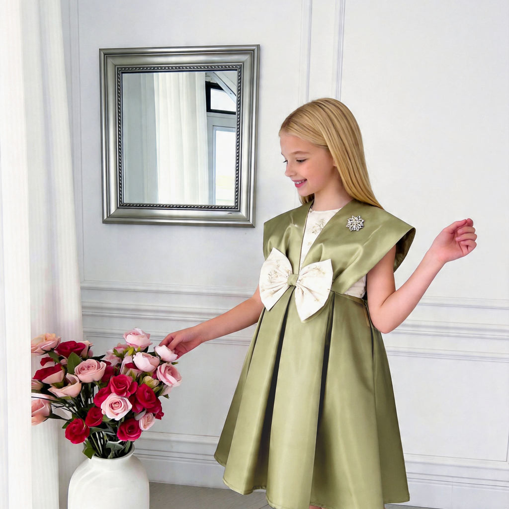 Amara Structured Bow Girls Dress – Elegant Statement Occasion Dress (RG7734)