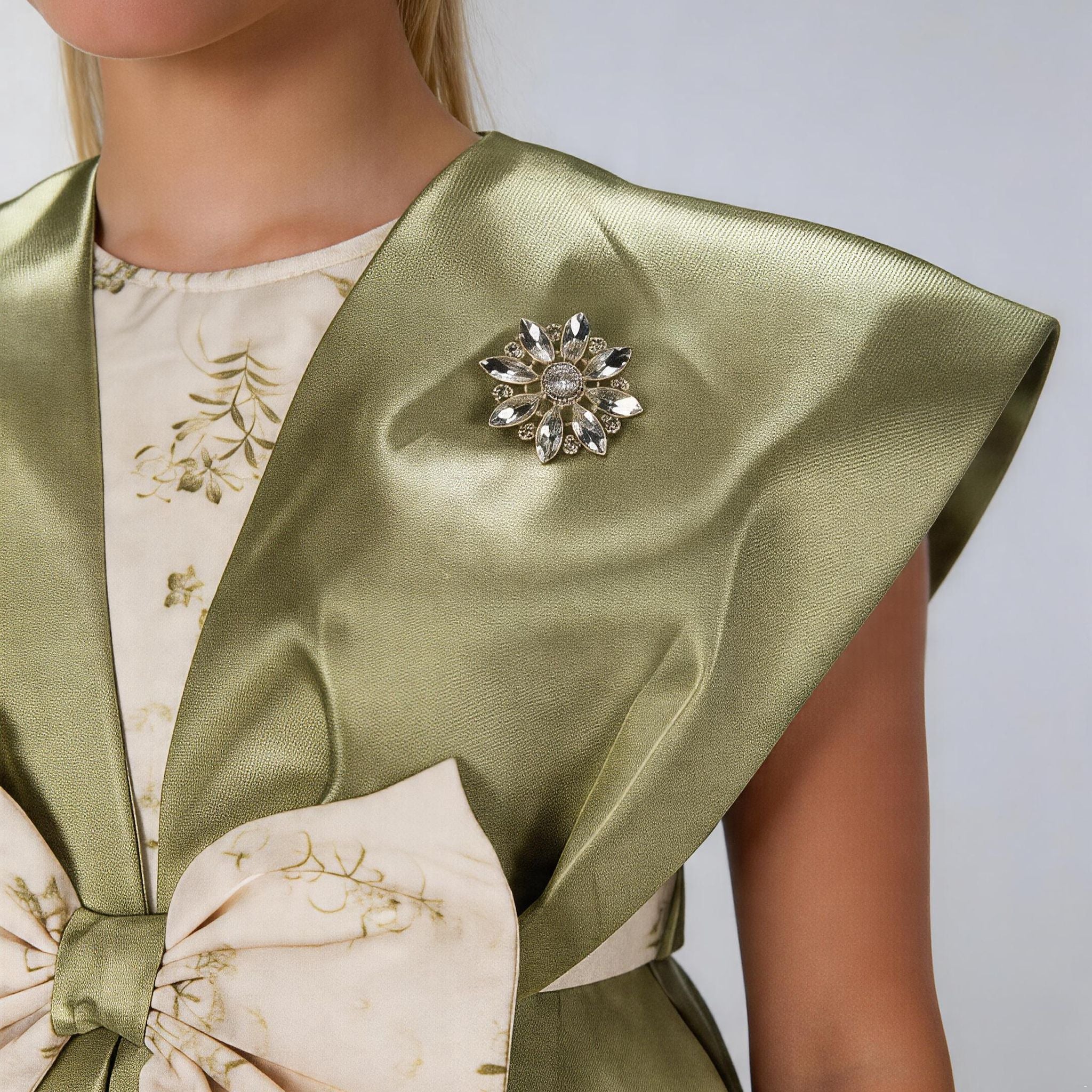 Amara Structured Bow Girls Dress – Elegant Statement Occasion Dress (RG7734)